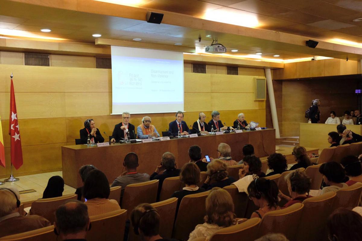 (Madrid) Panel 3 - Disarmo e non-violenza